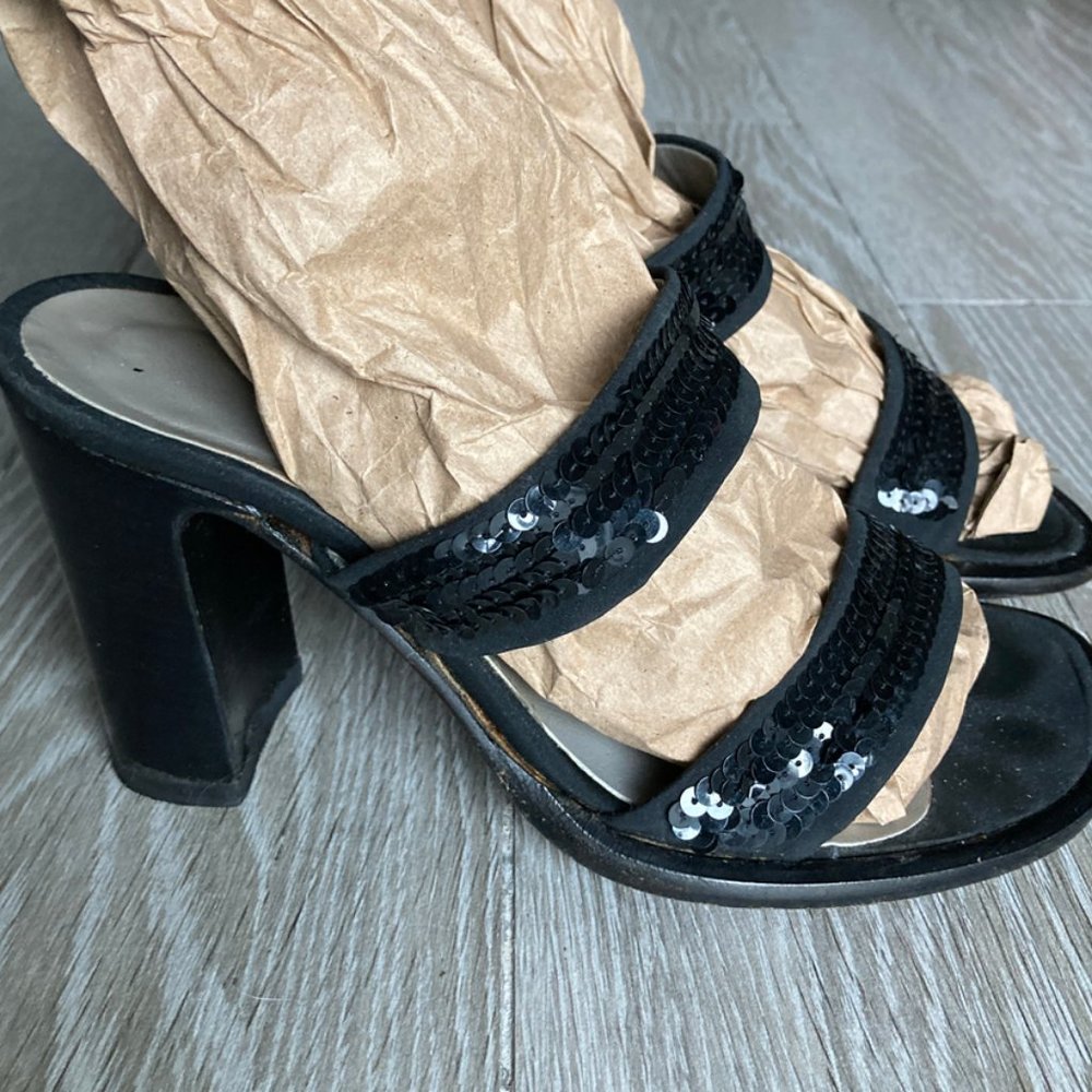 Italian Sequined Heels Size 35.5